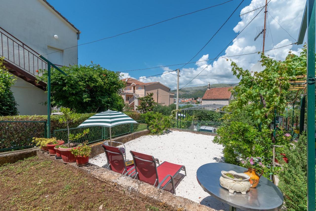 Apartment Hrabar Longo 特罗吉尔 外观 照片